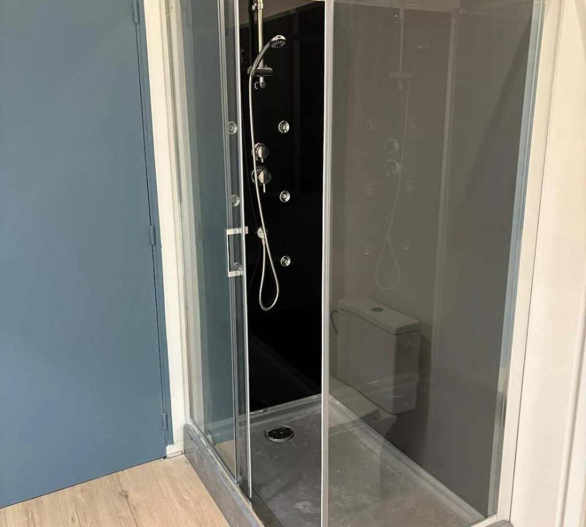 Appartement Charmant A Aubenas Lägenhet