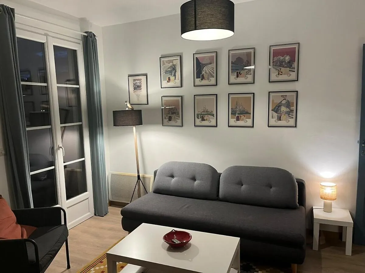 Appartement Charmant A Aubenas