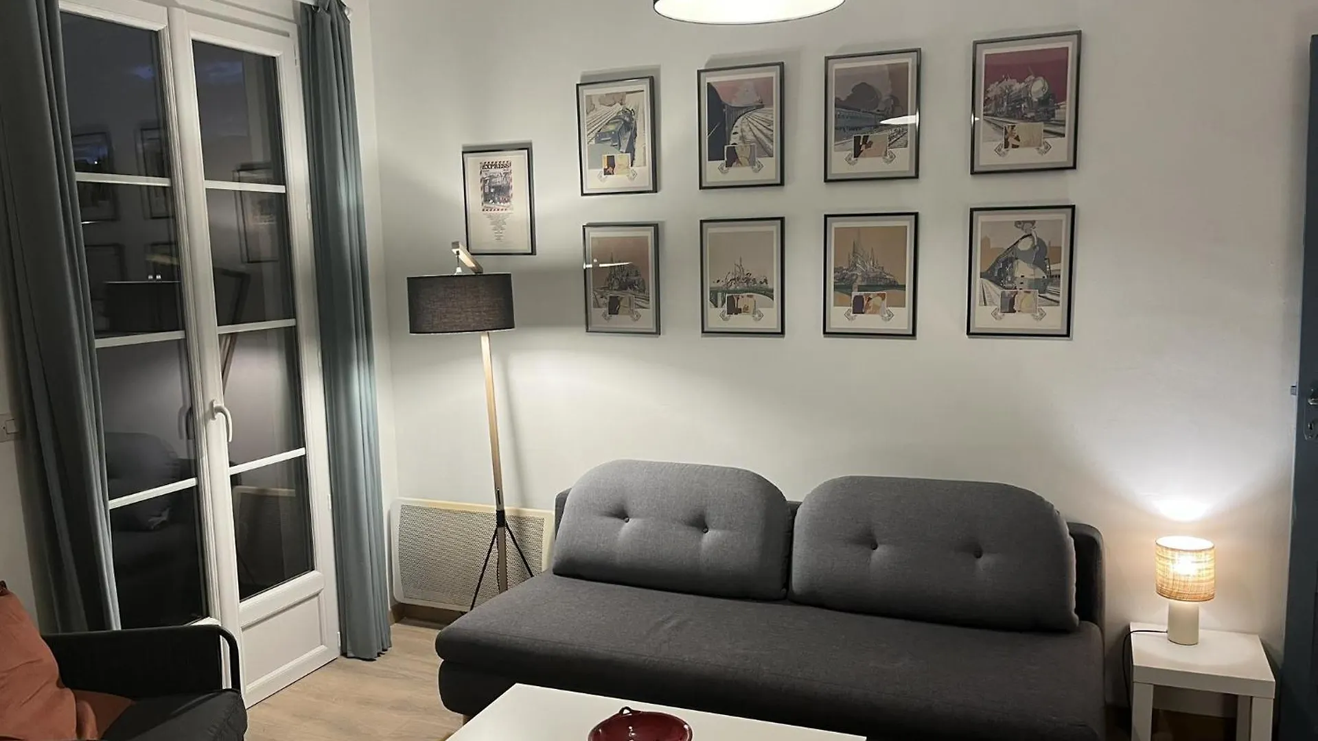 דירה Appartement Charmant A אובנה
