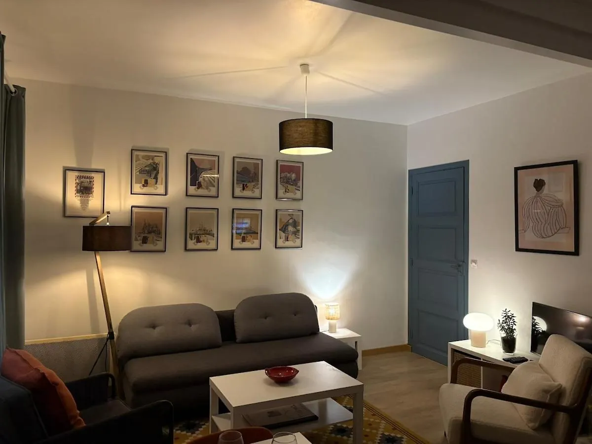 Appartement Charmant A Aubenas France