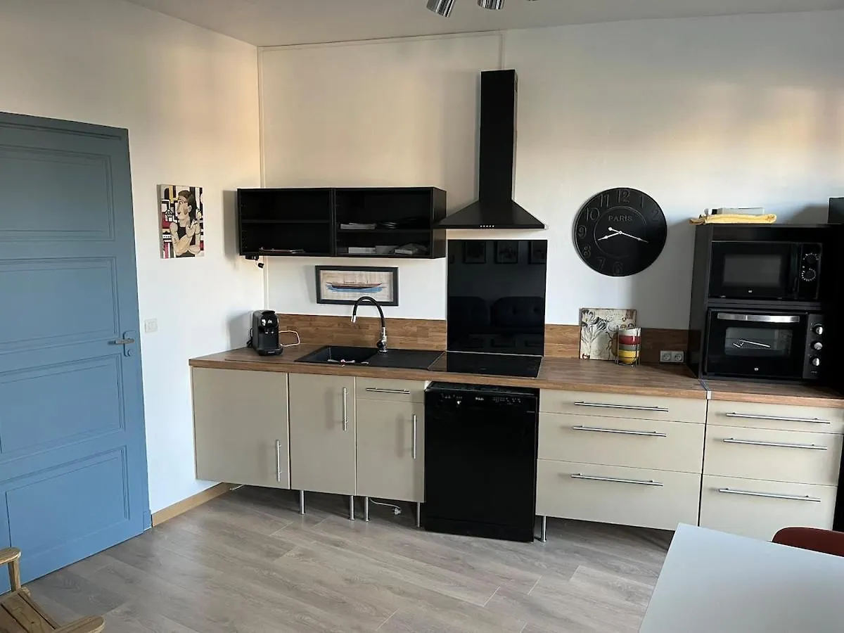 Appartement Charmant A Aubenas 0*,  France